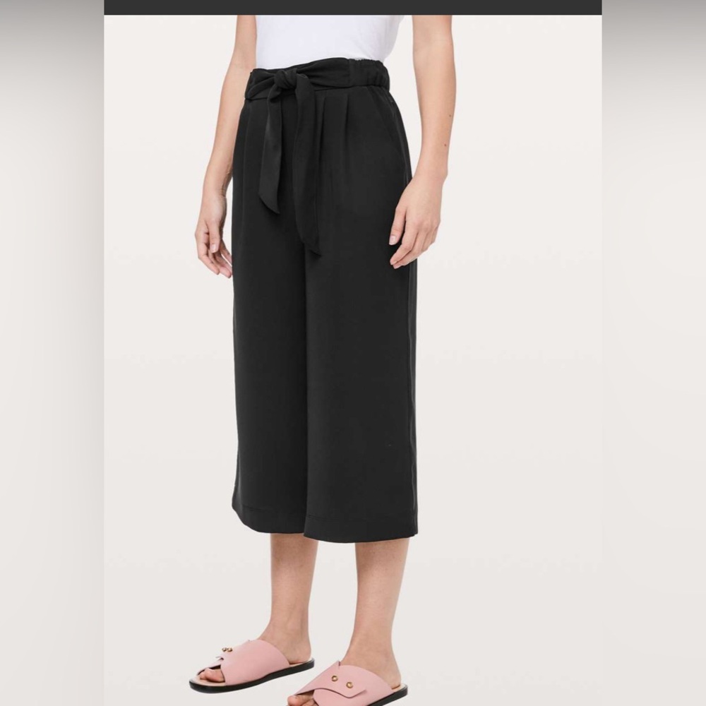 Lululemon‎ noir pant cropped black sz 4